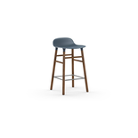 Normann Copenhagen Form valnød Barstoel