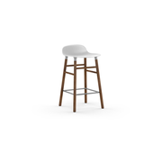 Normann Copenhagen Formare noce Barstoel Normann Copenhagen Formare noce Barstoel