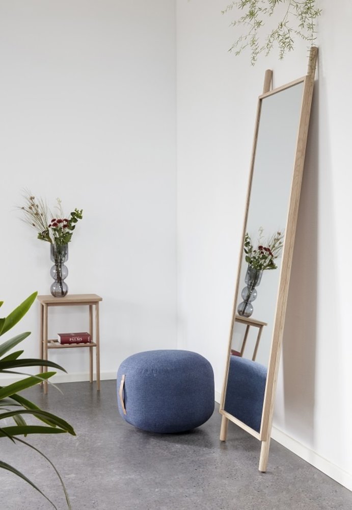 Hubsch Side table oak Hubsch Side table oak