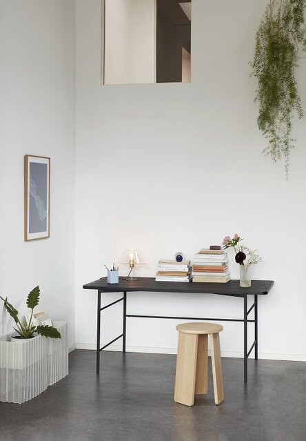 Hubsch Oak stool - natural