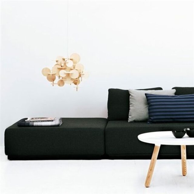 Normann Copenhagen Bau Stort anheng lys naturlig tre