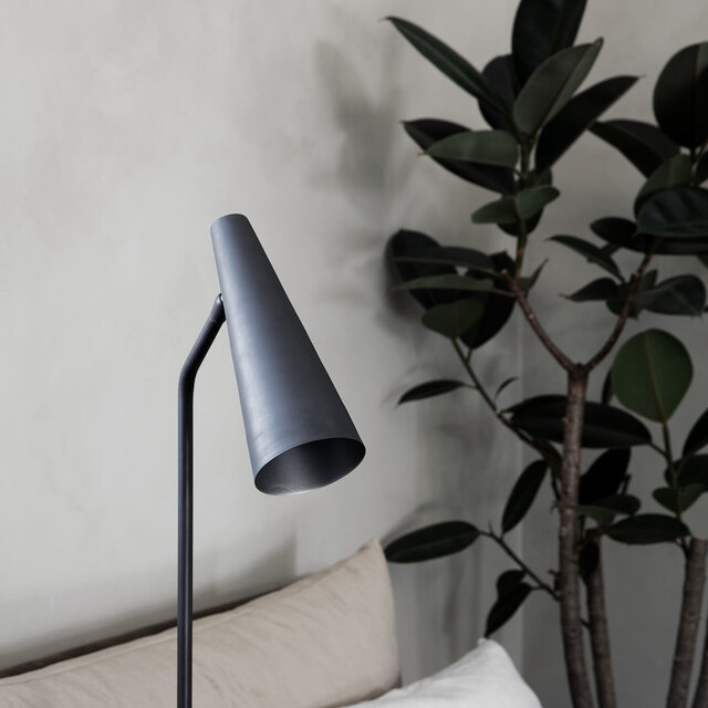 House Doctor Precise floor lamp - matte black