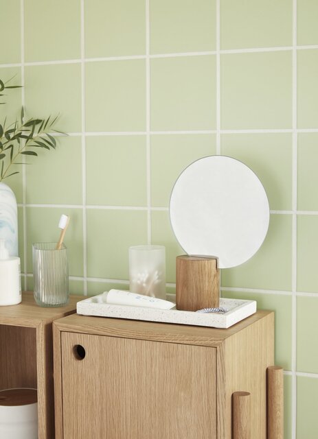 Hubsch Armario de madera con estantes y puerta - natural