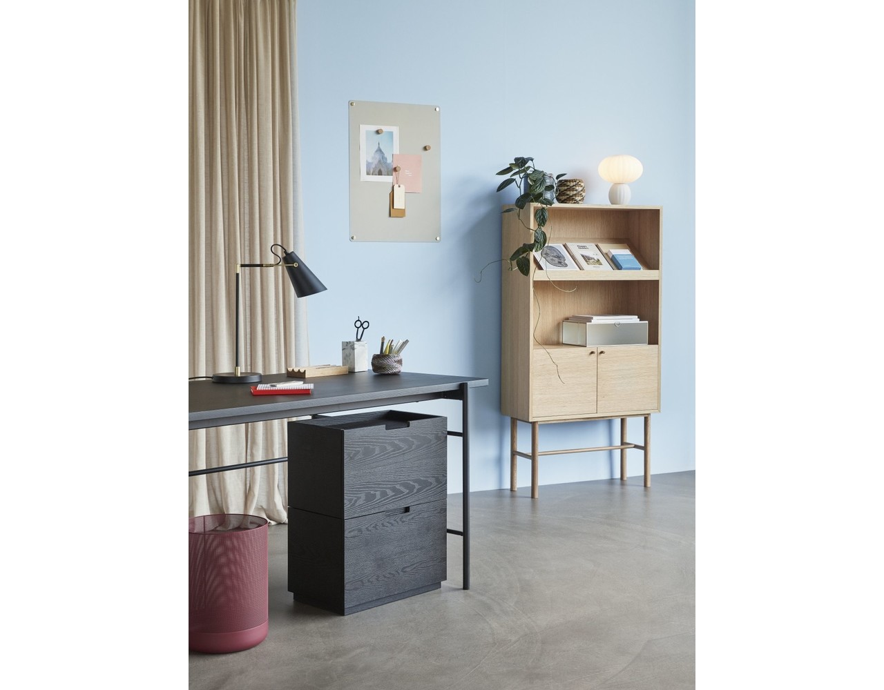 Holzschrank Hübsch Eiche - natürlich - LIVING AND CO.