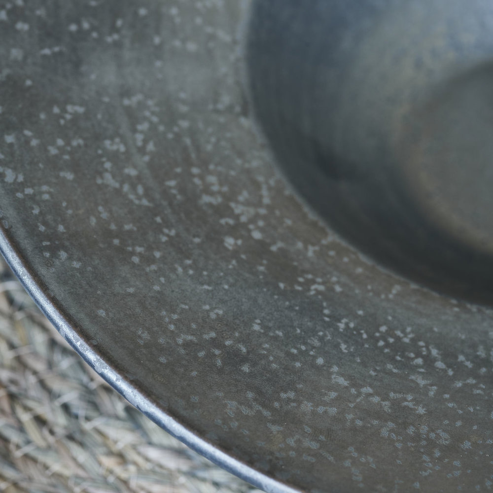 House Doctor Pion pasta tallerkener svart / brun - sett med 6 stk