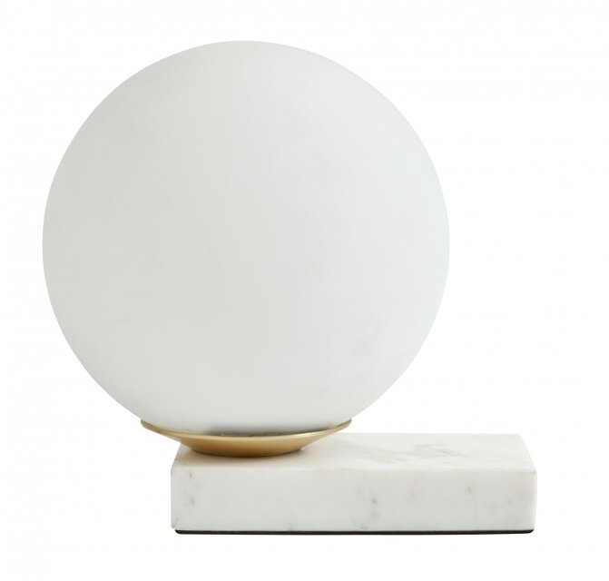 Nordal Enyo Tischlampe - mattweiß mit Marmor