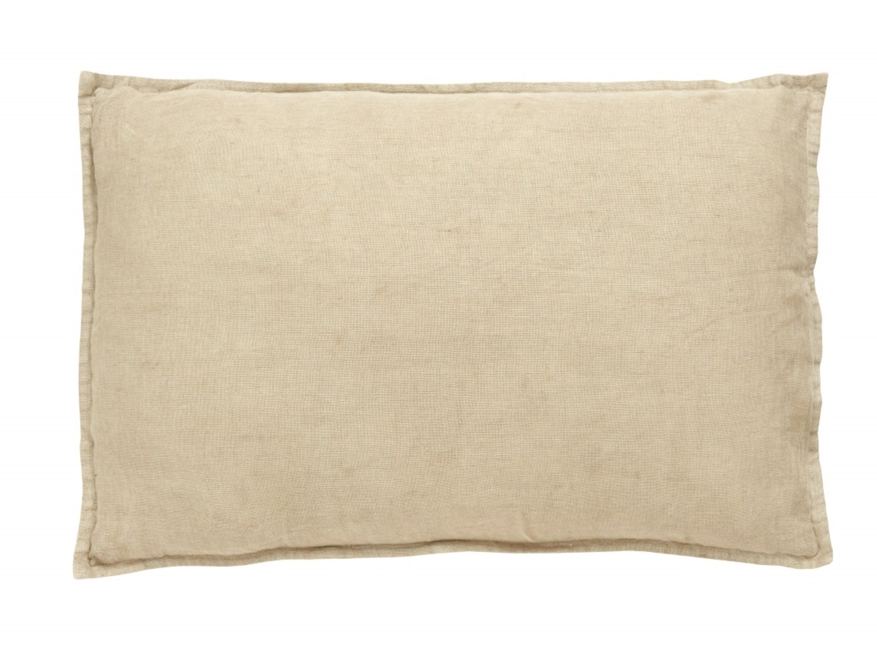 Nordal Coussin Vela en lin avec rembourrage - sable foncé Nordal Coussin Vela en lin avec rembourrage - sable foncé