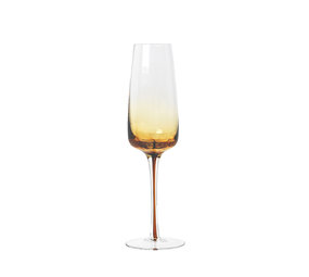 Broste Copenhagen Amber champagneglass - sett med 12 stk Broste Copenhagen Amber champagneglass - sett med 12 stk
