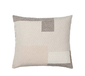 Broste Copenhagen Coussin patch avec remplissage - W60XL60CM Broste Copenhagen Coussin patch avec remplissage - W60XL60CM