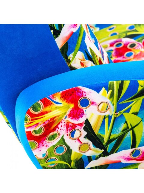Seletti Fauteuil fleurs avec des trous Seletti Fauteuil fleurs avec des trous