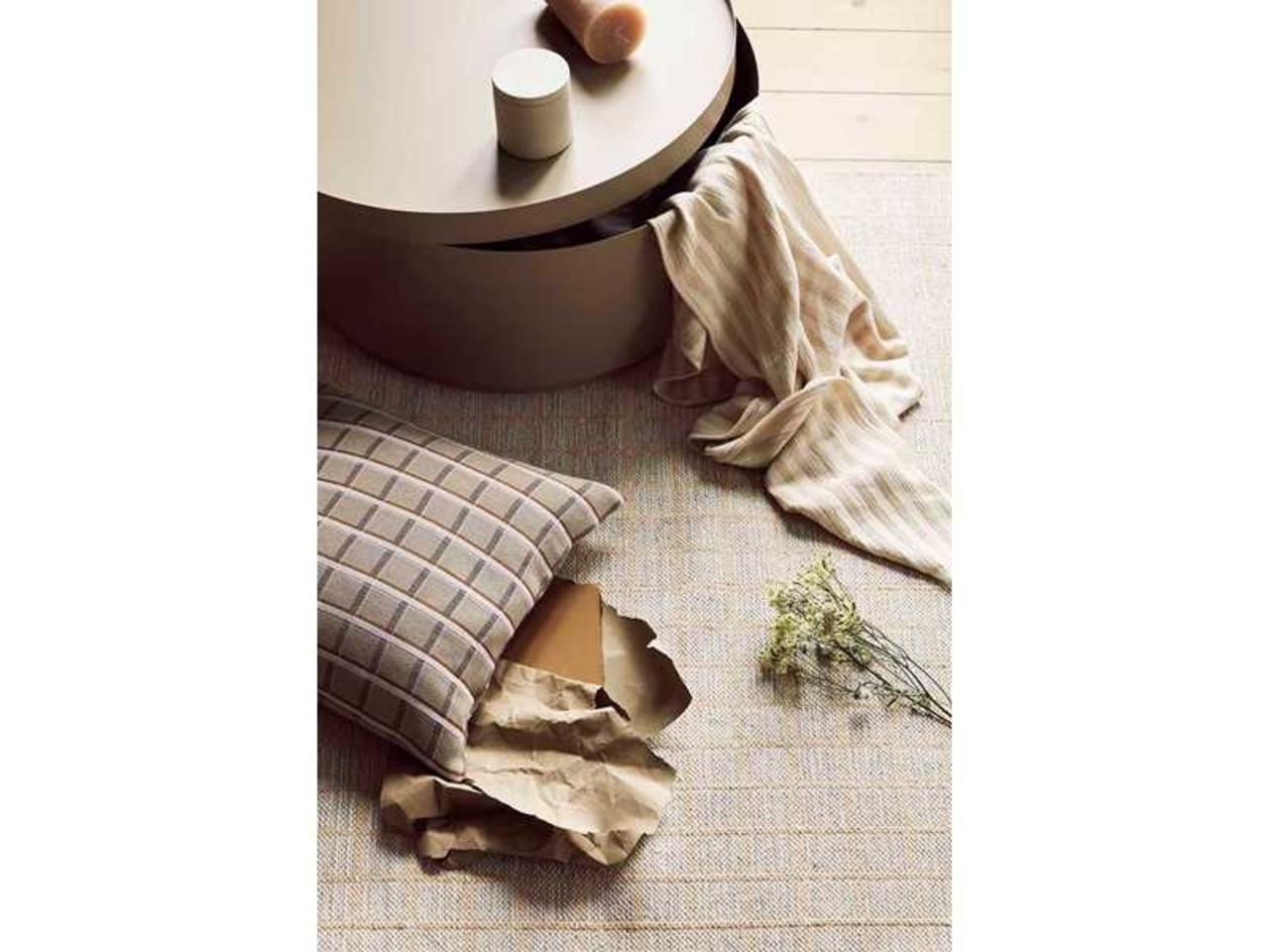 Broste Copenhagen Ninna tafel laag - beige