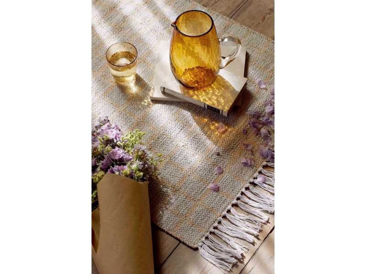 Broste Copenhagen Henny Teppich 70x140cm - hellgrau / gelb Broste Copenhagen Henny Teppich 70x140cm - hellgrau / gelb