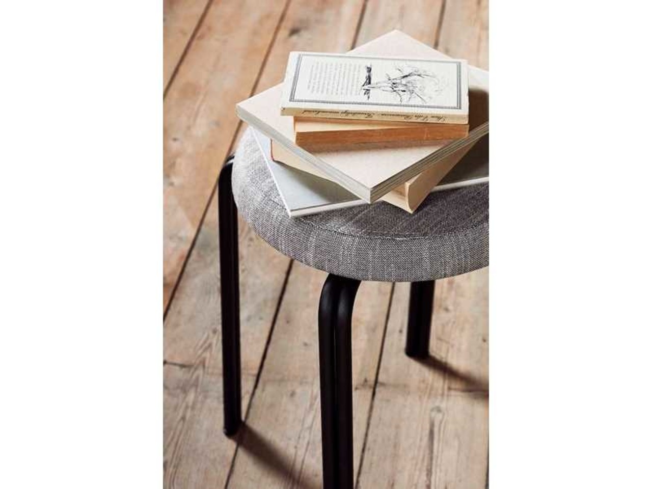 Broste Copenhagen Sgabello Oda - nero Broste Copenhagen Sgabello Oda - nero