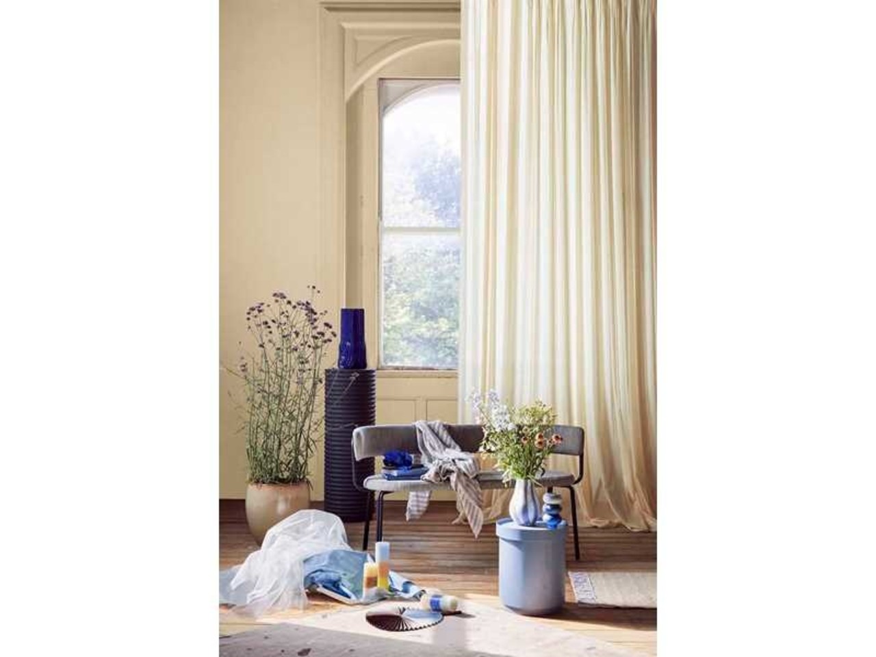 Broste Copenhagen Oda soffa - svart Broste Copenhagen Oda soffa - svart