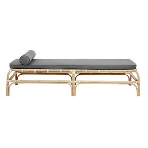 MUEBLES - LIVING AND CO.