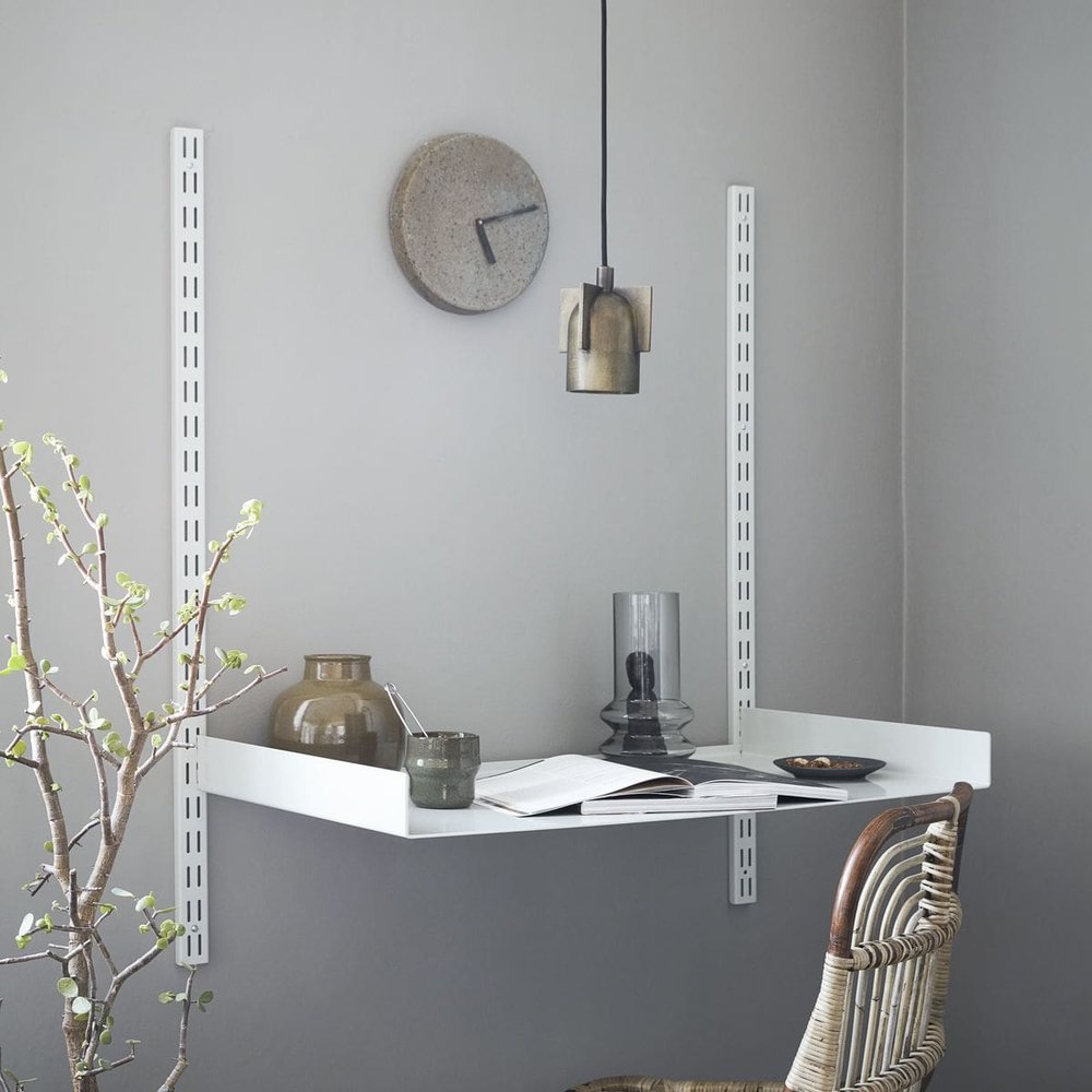 House Doctor Scrivania con sistema di scaffalature Fari - grigio