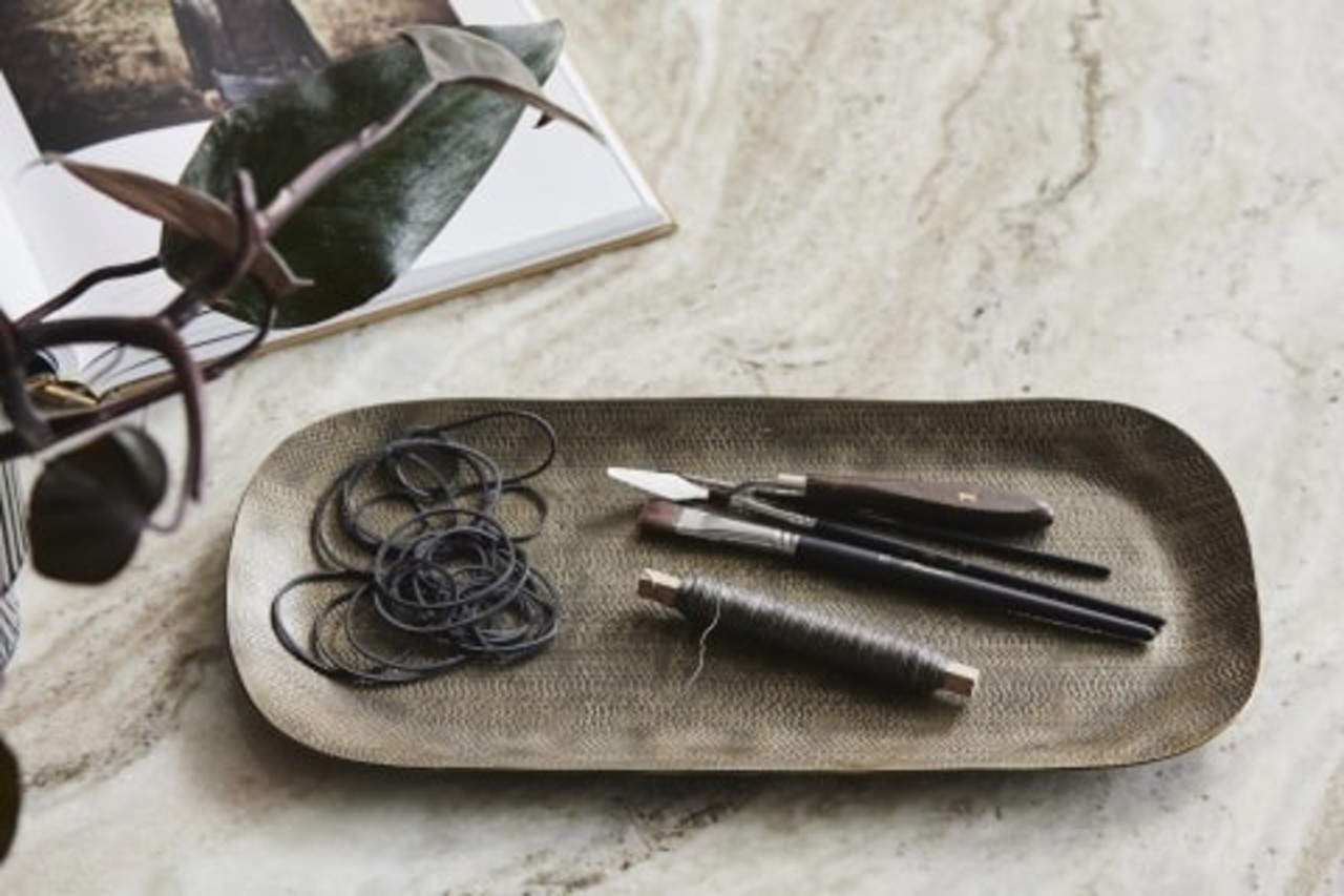 Nordal Danna dienblad vierkant - antiek messing