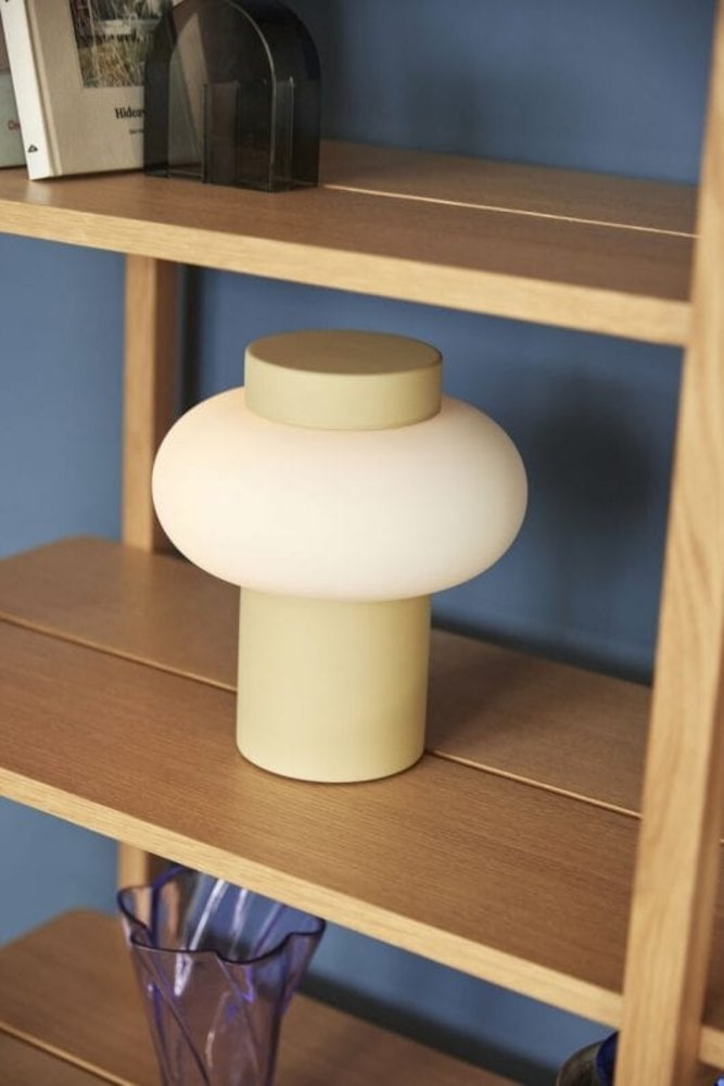 Lampe à poser verre métal Hübsch