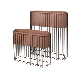 Broste Copenhagen Fenja plantenbak op standaard bruin - set van 2 stuks Broste Copenhagen Fenja plantenbak op standaard bruin - set van 2 stuks