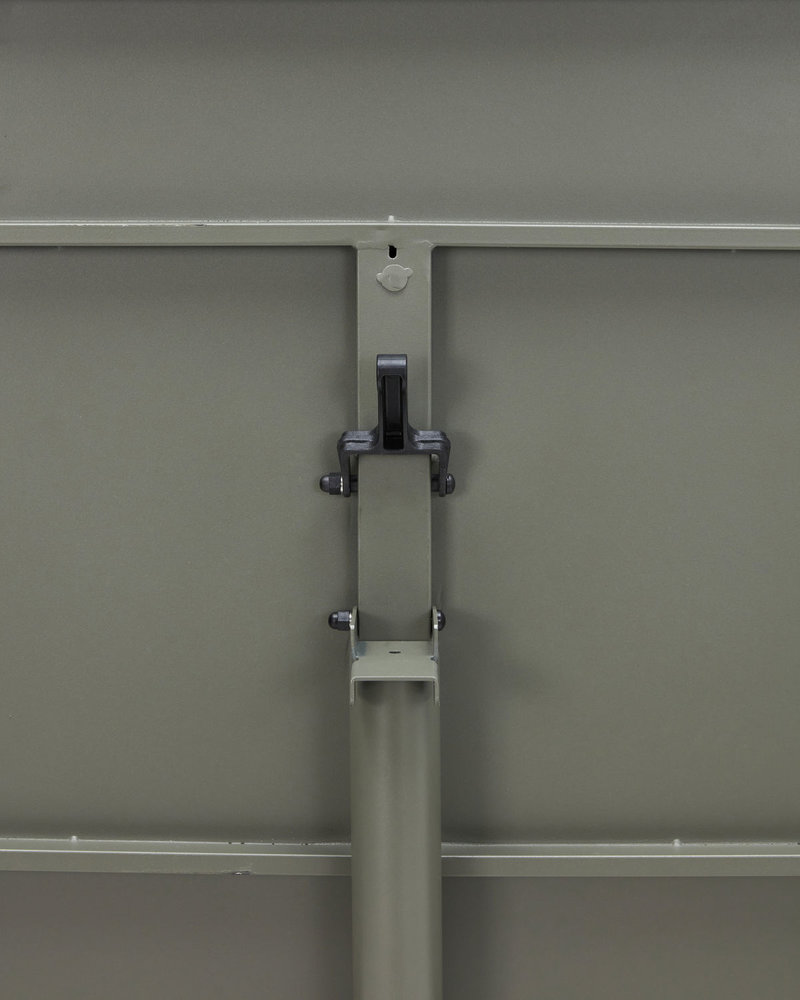 House Doctor Table carrée Helo - vert 210920701