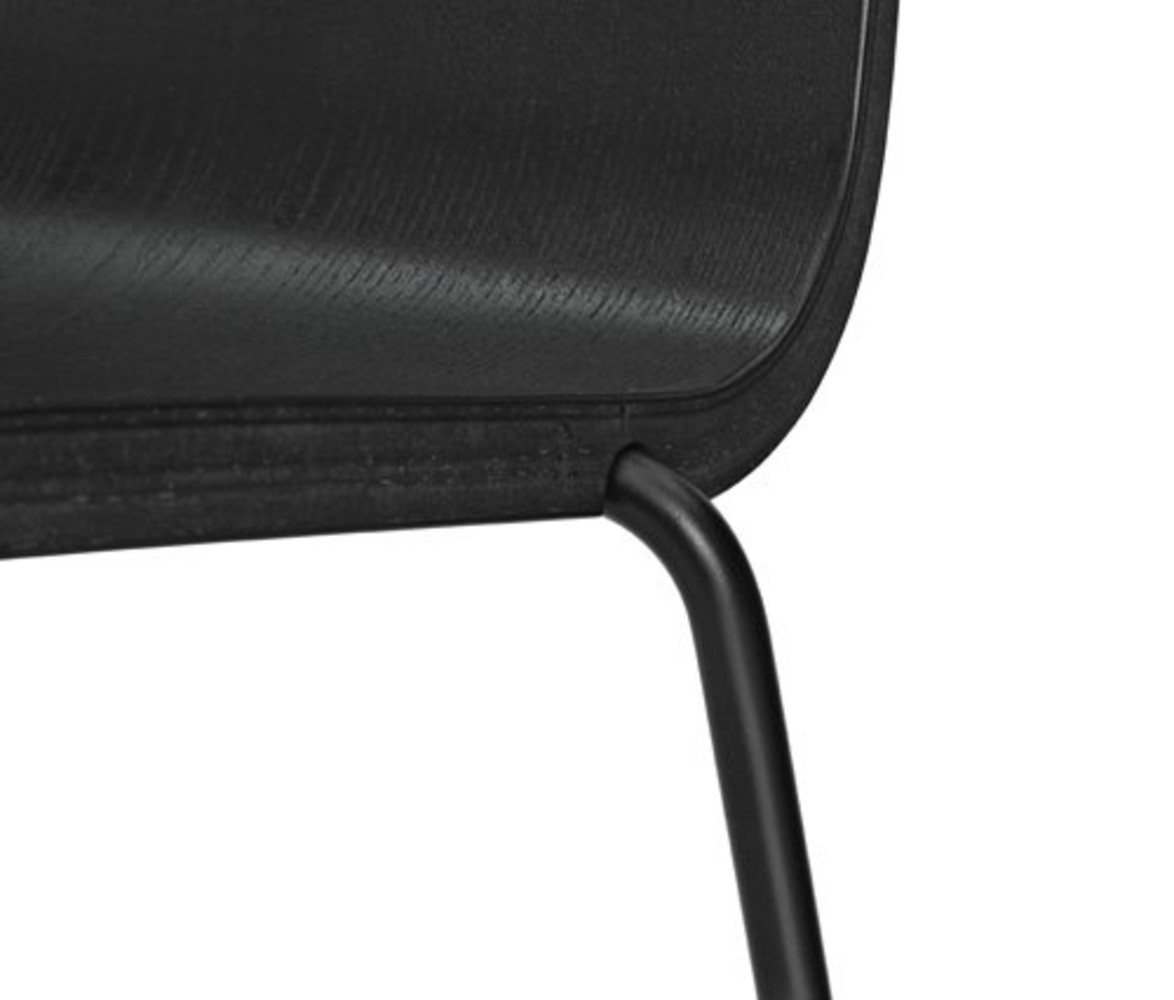 Normann Copenhagen Juste SIÈGE bois noir Normann Copenhagen Juste SIÈGE bois noir
