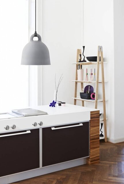 Normann Copenhagen One Step Up hög bokhylla vit