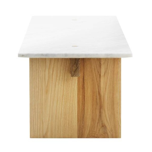 Normann Copenhagen fast bord