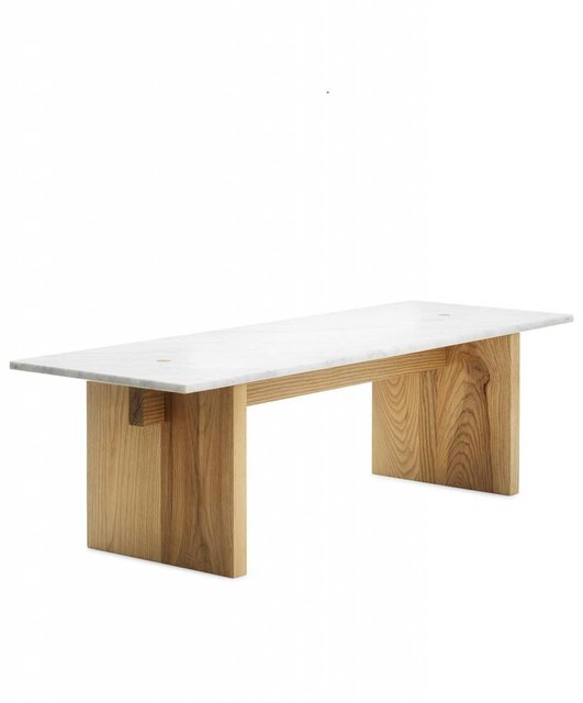 Normann Copenhagen fast bord