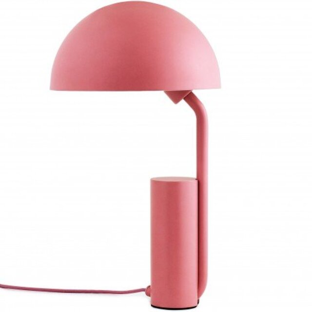 Normann Copenhagen Normann Copenhagen CAP bordslampa rosa