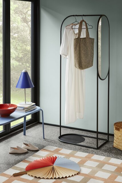 Broste Copenhagen Archie clothes rack with mirror black - 32000049 Broste Copenhagen Archie clothes rack with mirror black - 32000049