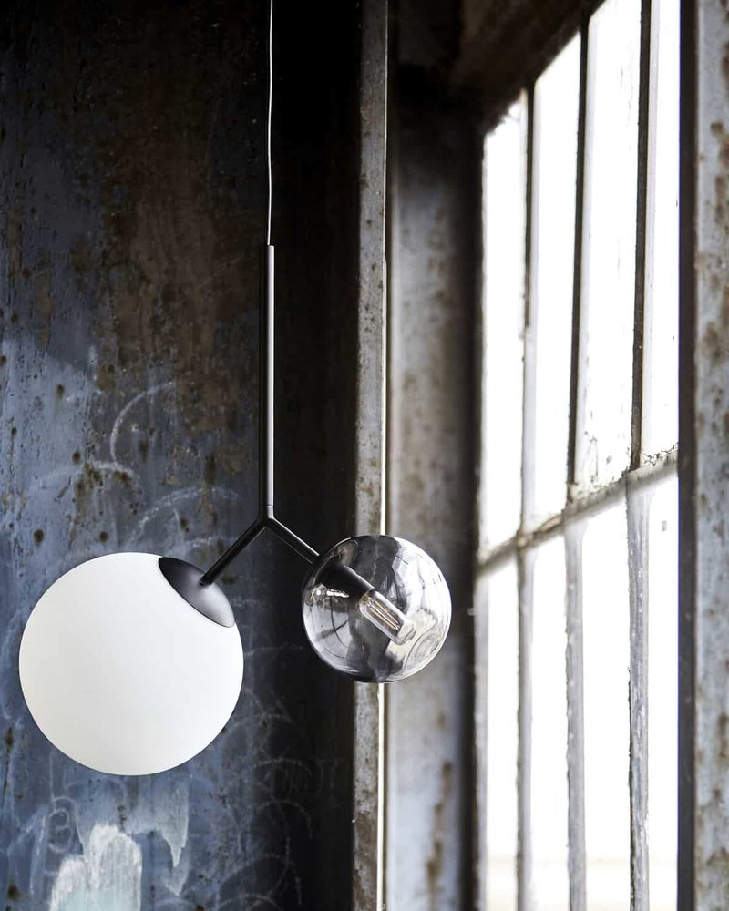 House Doctor Två gånger hängande lampa svart