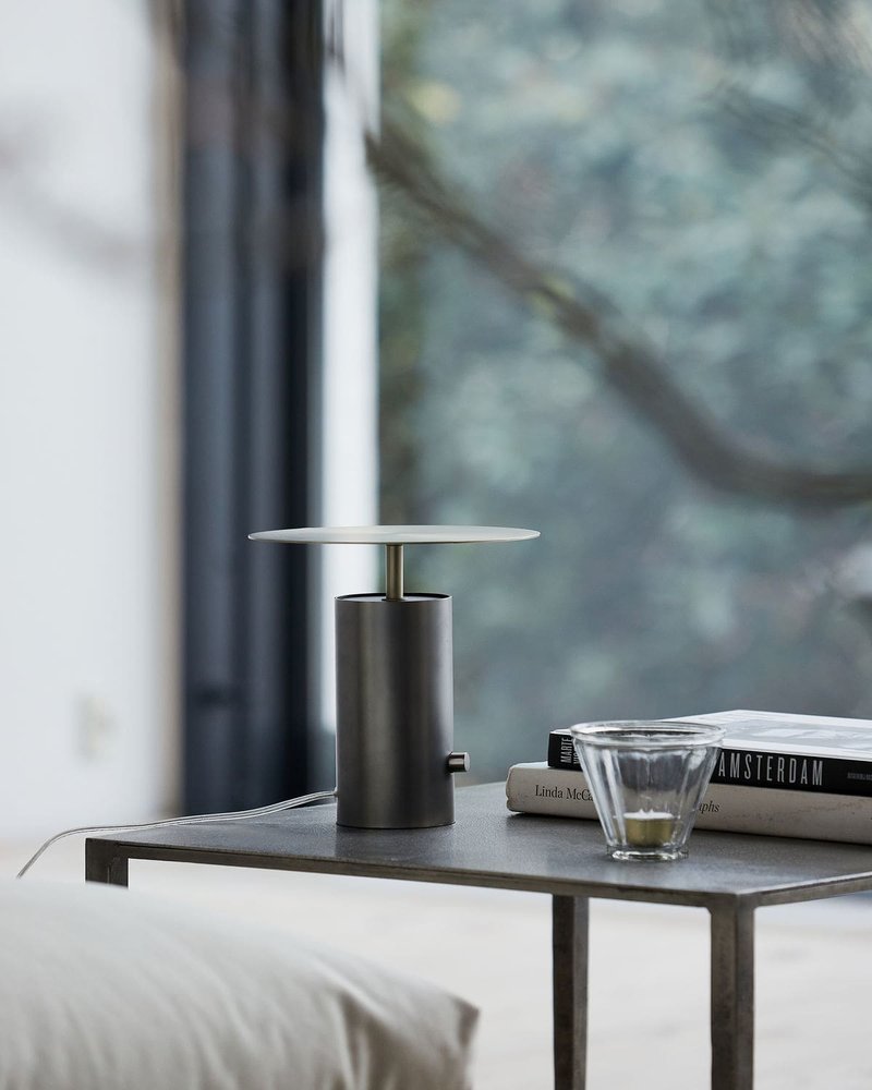 House Doctor Lámpara de mesa Tacker - 26010300 House Doctor Lámpara de mesa Tacker - 26010300