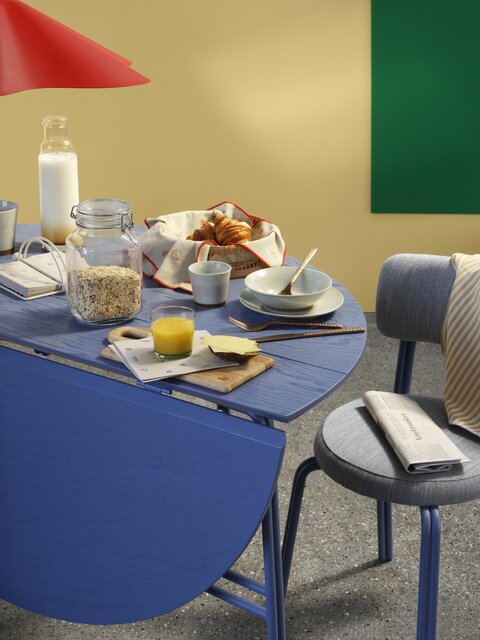 Broste Copenhagen Kjol hänglampa röd Ø60cm - 60080009 Broste Copenhagen Kjol hänglampa röd Ø60cm - 60080009