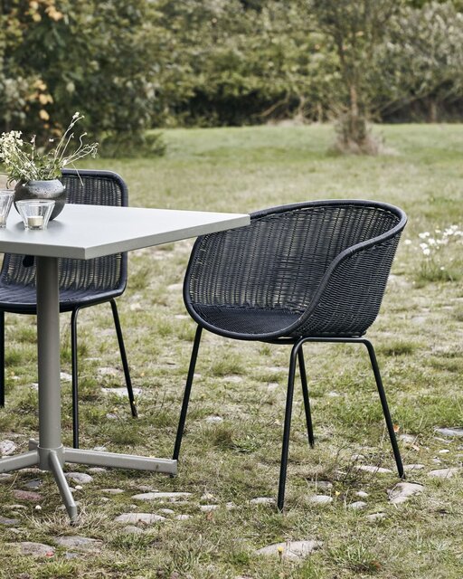 House Doctor Hapur fåtölj, svart - 210940401 House Doctor Hapur fåtölj, svart - 210940401