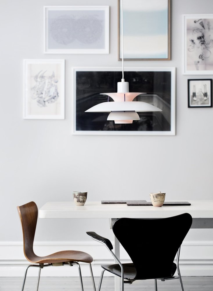 Louis Poulsen Lampada a sospensione PH 5 bianco classico - 5741099870 Louis Poulsen Lampada a sospensione PH 5 bianco classico - 5741099870