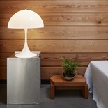 Louis Poulsen Panthella 400 bordlampe opal - 5744167042