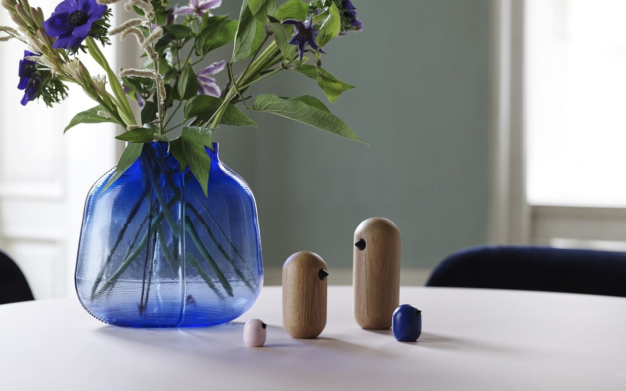 Normann Copenhagen Florero de paso altura 23cm azul - 102084 Normann Copenhagen Florero de paso altura 23cm azul - 102084