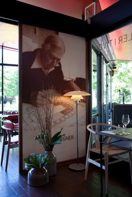 Louis Poulsen Lampadaire PH 4½-3½ verre - 5744161514 Louis Poulsen Lampadaire PH 4½-3½ verre - 5744161514