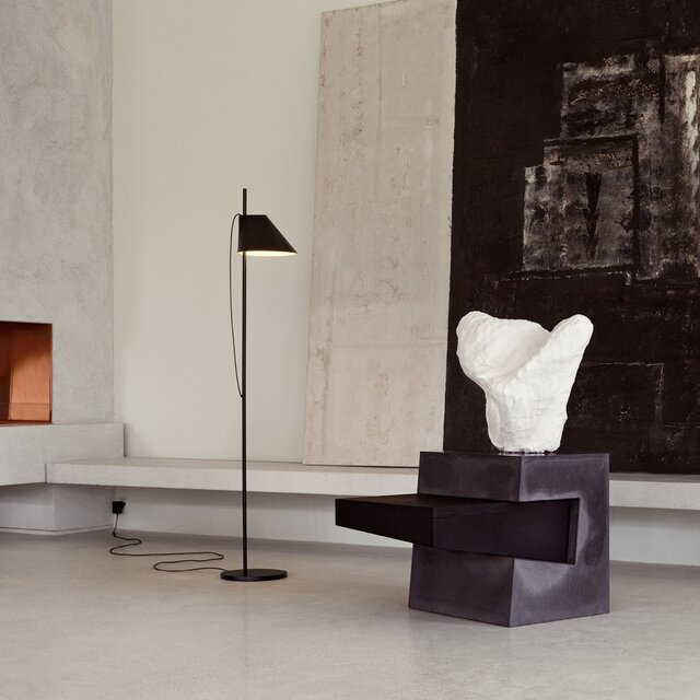 Louis Poulsen Yuh gulvlampe svart - 5744612539 Louis Poulsen Yuh gulvlampe svart - 5744612539