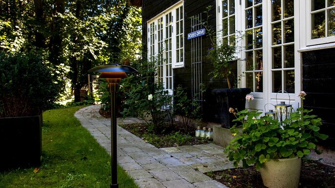Louis Poulsen PH 3-2½ bollard outdoor lamp - 5747293379