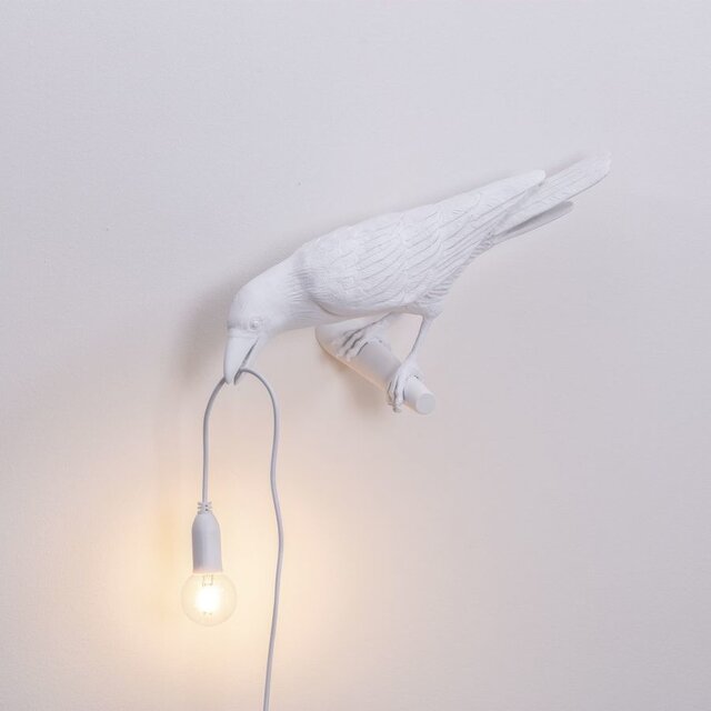 Seletti Bird lamp looking left white outdoor - 14724 Seletti Bird lamp looking left white outdoor - 14724