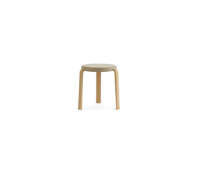 Normann Copenhagen Tap taburete roble/arena Normann Copenhagen Tap taburete roble/arena