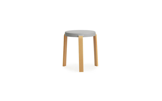 Normann Copenhagen Tap taburete roble/gris - 602252 Normann Copenhagen Tap taburete roble/gris - 602252