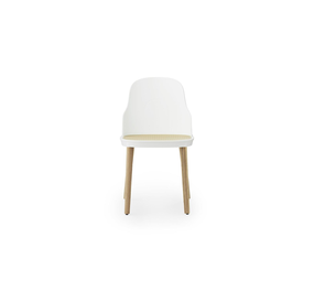 Normann Copenhagen Sedia Allez rovere/canna bianca