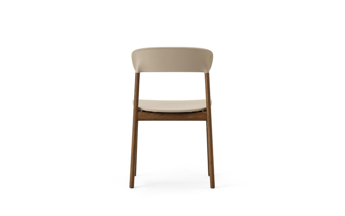 Normann Copenhagen Silla Herit roble ahumado arena - 1401008