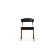 Normann Copenhagen Herit Stuhl Eiche dunkel/Textilschwarz - 1401015 Normann Copenhagen Herit Stuhl Eiche dunkel/Textilschwarz - 1401015