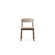 Normann Copenhagen Sedia Herit rovere moro/tessuto sabbia - 1401016 Normann Copenhagen Sedia Herit rovere moro/tessuto sabbia - 1401016