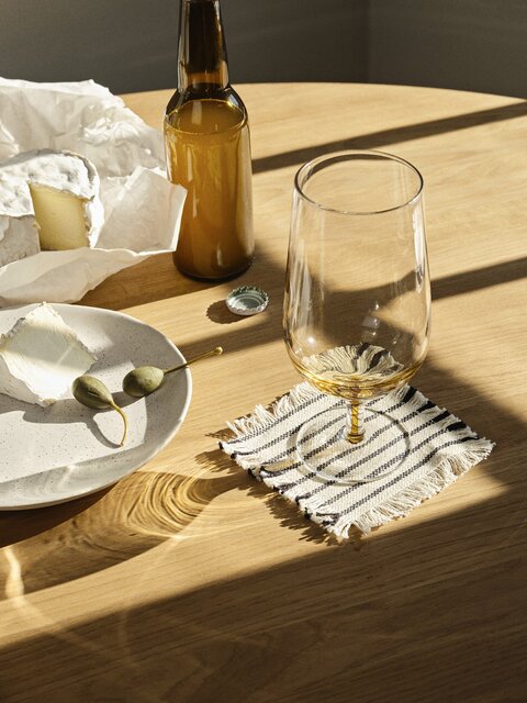 Broste Copenhagen Ensemble de 8 verres à bière ambrés