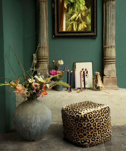 Doing Goods Leopard pouf small - 1.40.15.005.700.3 Doing Goods Leopard pouf small - 1.40.15.005.700.3