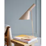 Louis Poulsen Lampada da tavolo AJ sabbia calda - 5744170123